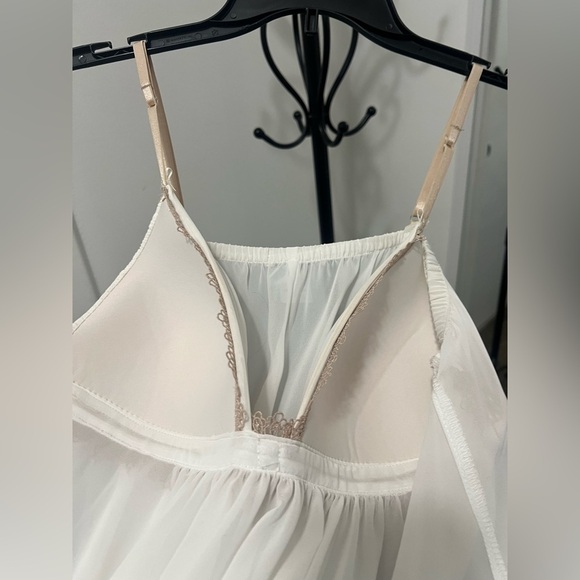 Linea Donatella NWOT Ivory Pleated Chemise with Lace - Picture 8 of 9